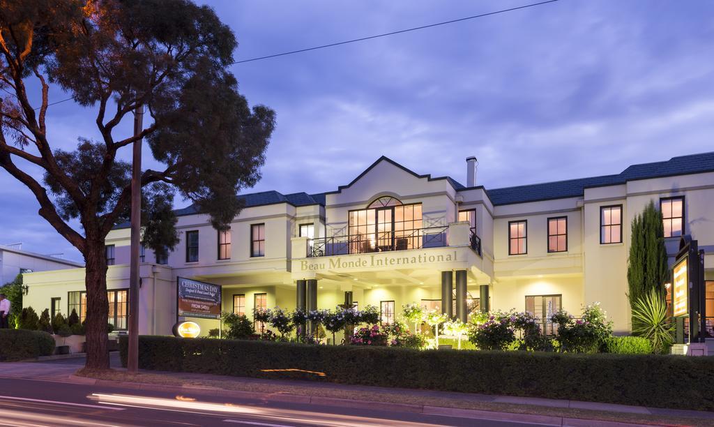 Beau Monde International Hotell Doncaster East Exteriör bild
