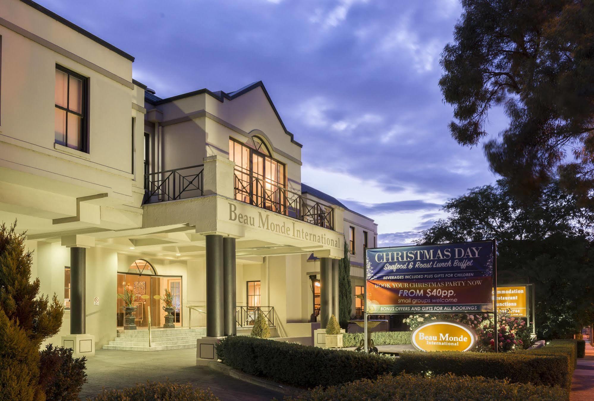 Beau Monde International Hotell Doncaster East Exteriör bild
