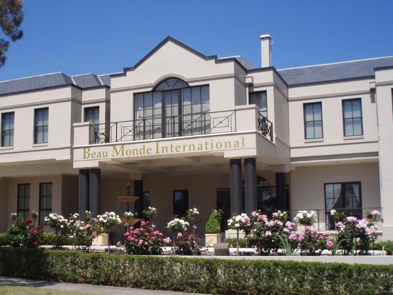 Beau Monde International Hotell Doncaster East Exteriör bild