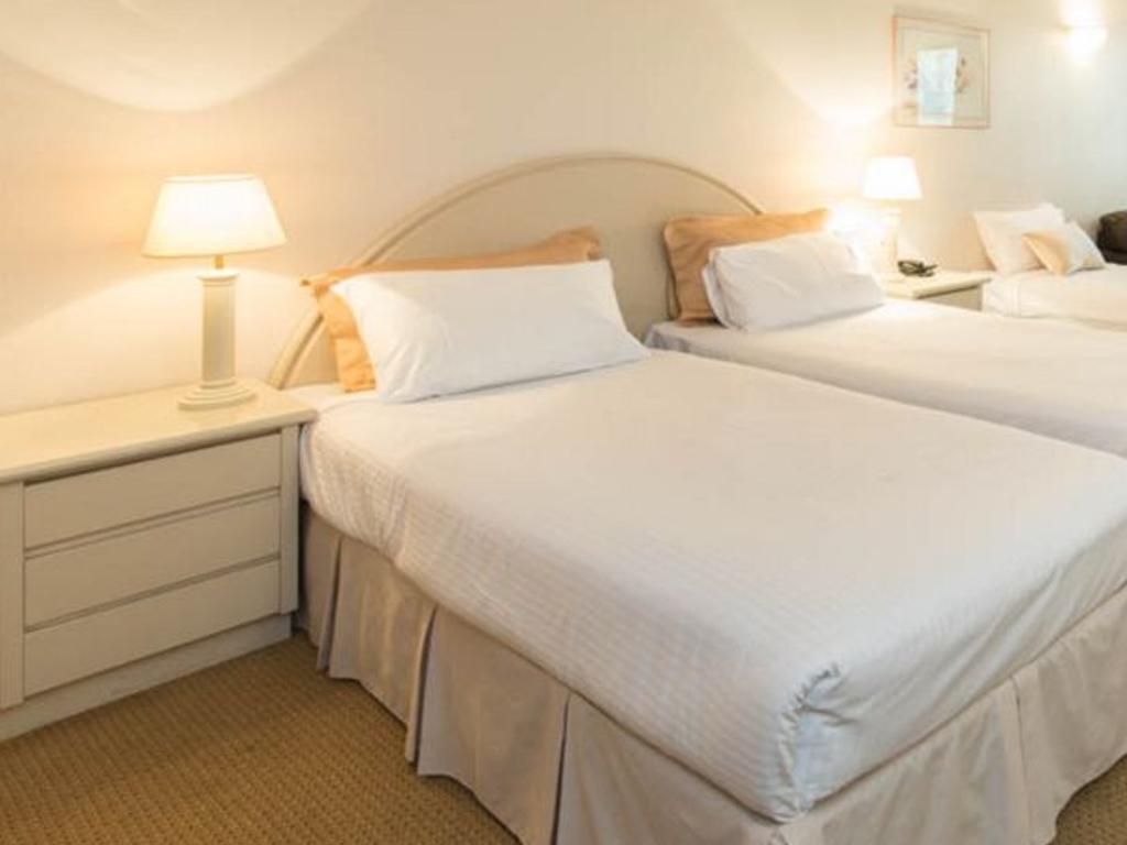 Beau Monde International Hotell Doncaster East Exteriör bild